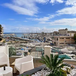 Regina Margherita - & Rooftop Lounge Bar Bed & Breakfast