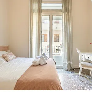 Joy's Ortigia Syracuse